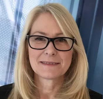 Krisztina ustinov edited